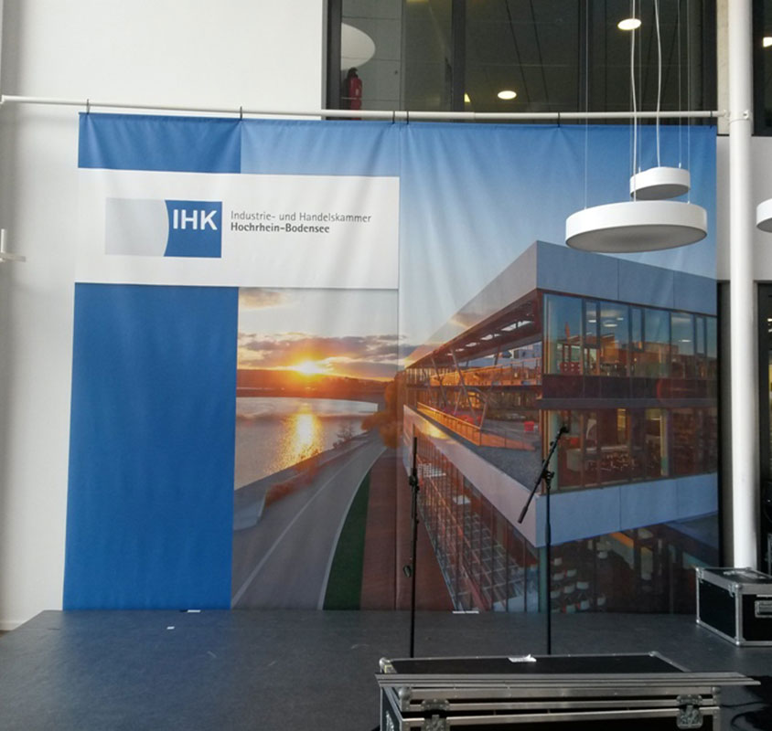 Displaystoff Banner bedruckt auf Großformat